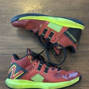 New Balance Coco Gauff Junior Indoor Court Shoes Size 4.5 Red Black Neon